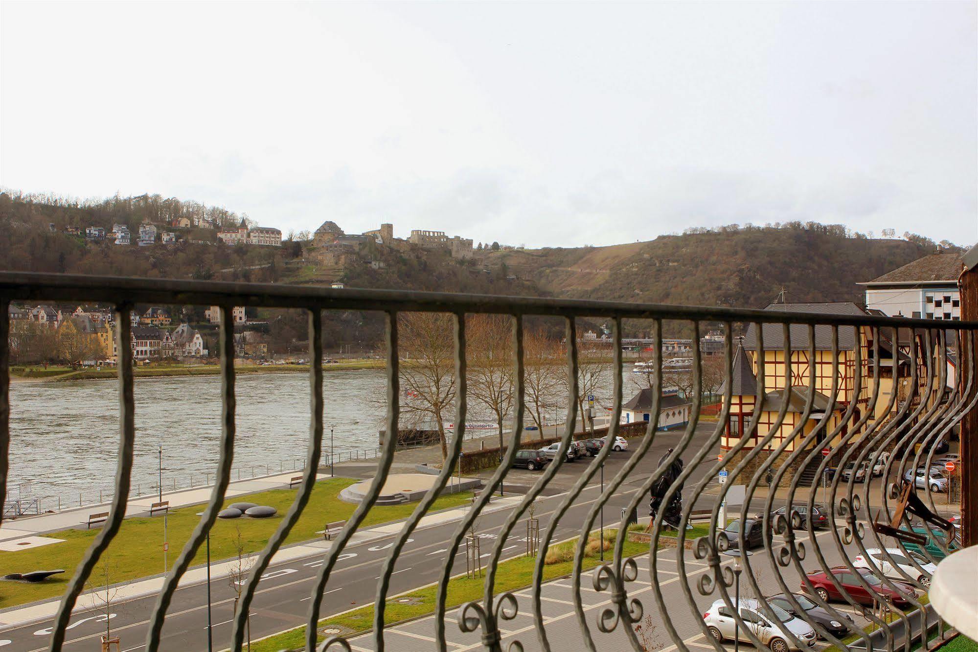 Pohl'S Rheinhotel Adler Sankt Goarshausen Eksteriør billede